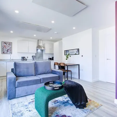 Апартаменты 2Bed 2Bath In - Next To Station For 6 Free Parking Ашфорд Экстерьер фото
